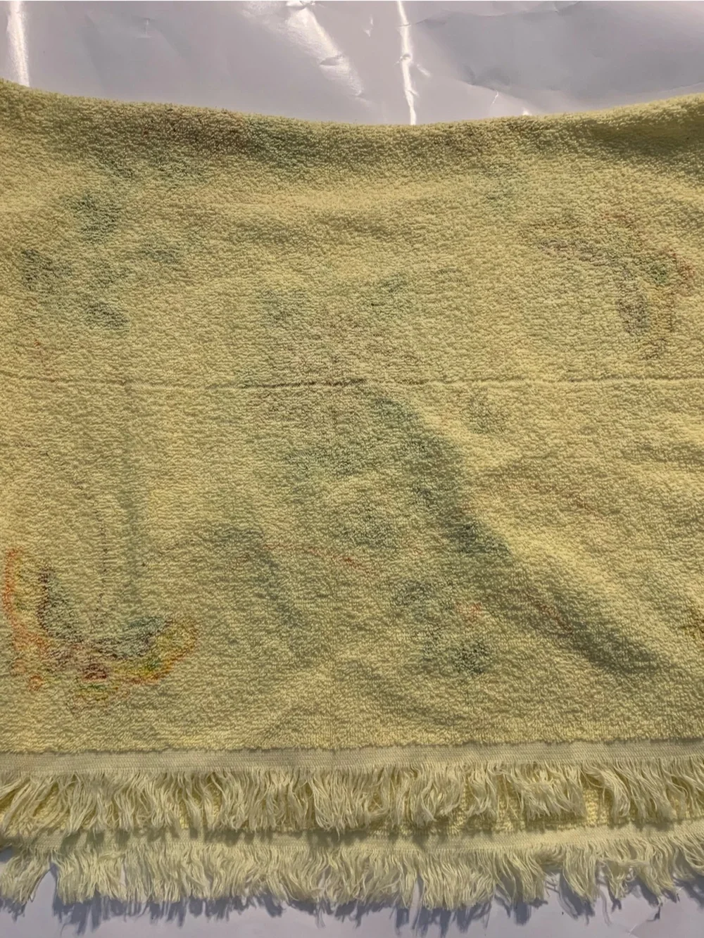 Vtg 1970s Mid Century Modern (MCM) Yellow Towel Floral & Butterflies